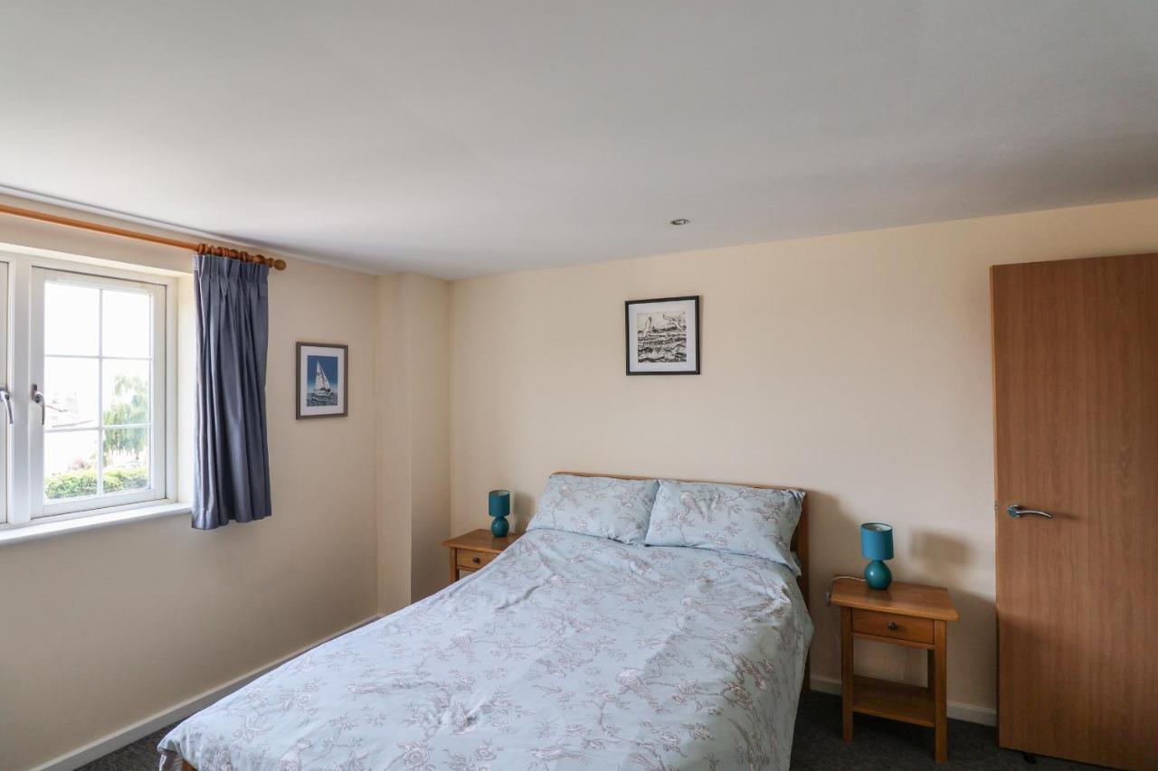 5 Buckfields Apartment Lyme Regis Bagian luar foto